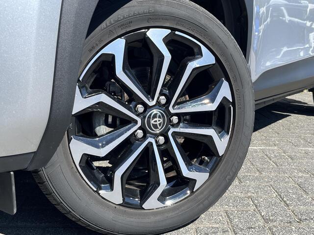 Toyota YARIS Cross 1.5 Hybrid Business Plus | Keyless | Carplay draadloos | LED |