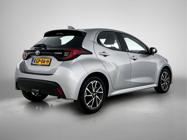 Toyota YARIS 1.5 Hybrid Dynamic Limited + | dealeronderhouden | Onderweg-naar-dealer