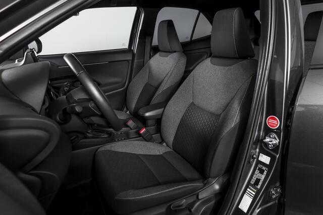 Toyota YARIS Cross 1.5 Hybrid 115 Dynamic | Dig.Cockpit | Adapt.Cruise | Stoel-+stuurverwarming | Camera | PDC | NAV+App.Connect | Auto.Airco | LM 17" | 6966