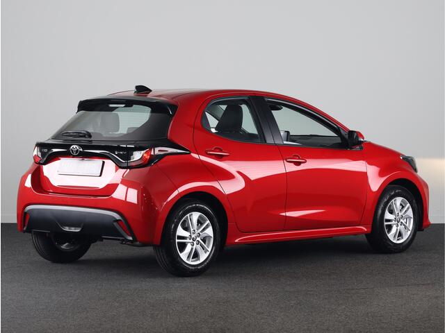 Toyota YARIS 1.5 Hybrid 115 Active *NIEUW* | Direct leverbaar! | Premium kleur | MY2025