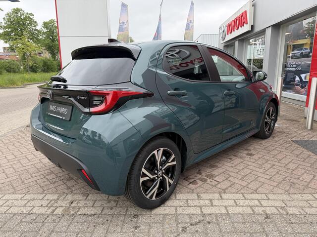Toyota YARIS 1.5 Hybrid 115 Dynamic ACTIE -2900,- KORTING
