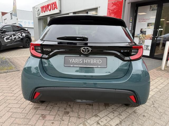 Toyota YARIS 1.5 Hybrid 115 Dynamic ACTIE -2900,- KORTING
