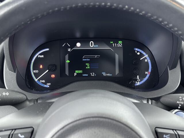 Toyota YARIS Cross 1.5 Hybrid Adventure Elektrische achterklep | Caprlay | Panoramadak |