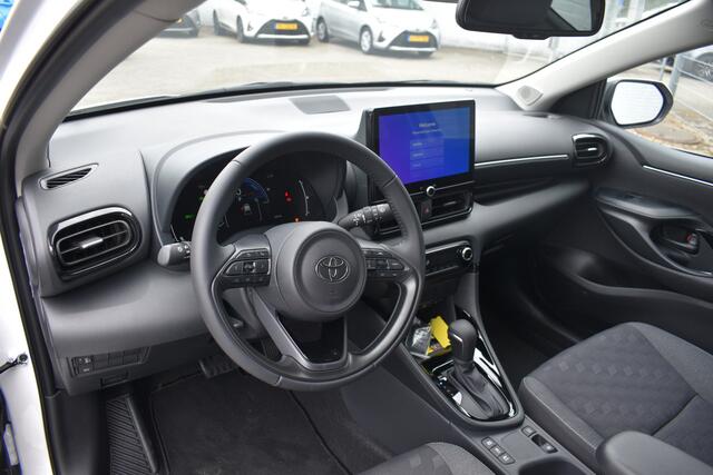 Toyota YARIS 1.5 Hybrid 115 Dynamic Automaat 116pk | Keyless entry | Achteruitrijcamera | Lichtmetalen velgen |
