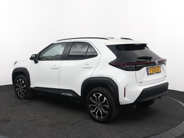 Toyota YARIS Cross 1.5 Hybrid Dynamic | Navigatie | Parkeercamera | Apple carplay Android auto|