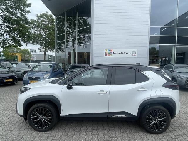 Toyota YARIS Cross 1.5 Hybrid Adventure AWD Panoramadak