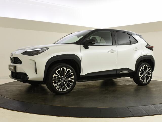 Toyota YARIS Cross 1.5 AWD Hybrid Executive | PDC | Halfleer | Blindspot |