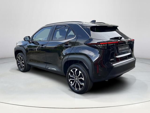 Toyota YARIS Cross 1.5 Hybrid 115 Dynamic | Oostendorp 50 jarig jubileum editie | Night sky black metallic | Nieuw uit voorraad leverbaar |