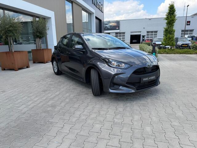 Toyota YARIS 1.5 Hyb. 115 Comfort | Camera | Adap. cruise | Carplay |