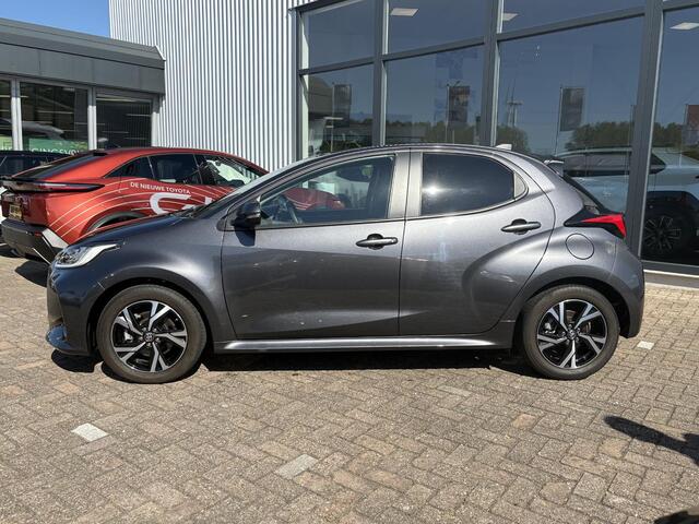 Toyota YARIS 1.5 Hybrid 115 First Edition