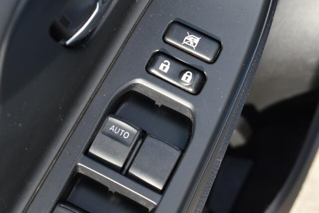 Toyota YARIS 1.5 Hybrid Dynamic Automaat 100pk | Trekhaak | Achteruitrijcamera | Cruise control | Keyless entry |