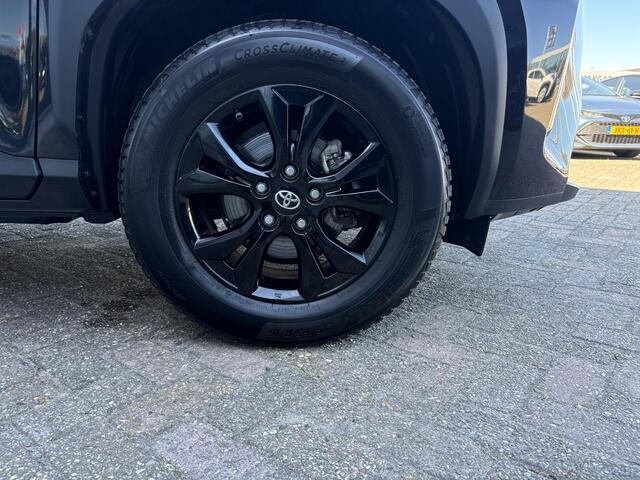 Toyota YARIS Cross 1.5 Hybrid First Edition Trekhaak Stoel en stuurverwarming elektrische achterklep