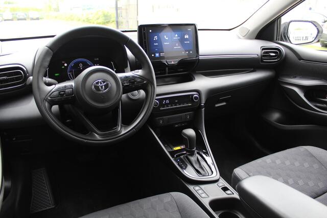 Toyota YARIS 1.5 Hybrid 115 Dynamic Plus | Rijklaar | Stoel-/stuurverw. | Apple/Android | LED | Keyless | Camera | Adap.cruise