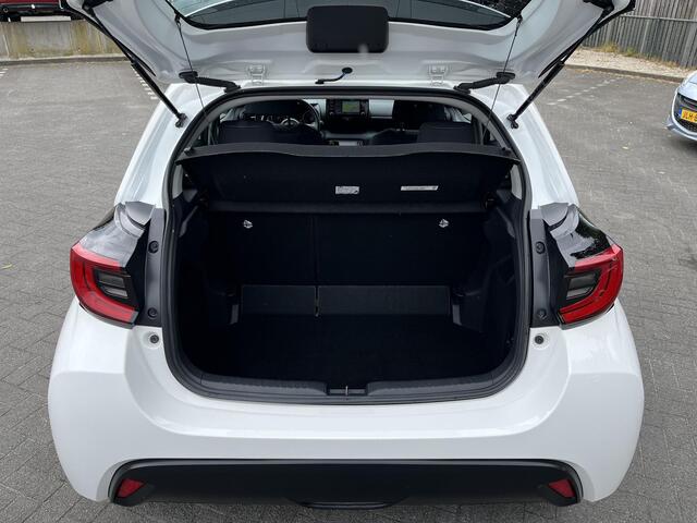 Toyota YARIS 1.5 Hybrid Dynamic | Navigatie | Apple CarPlay/Android auto | Achteruitrijcamera