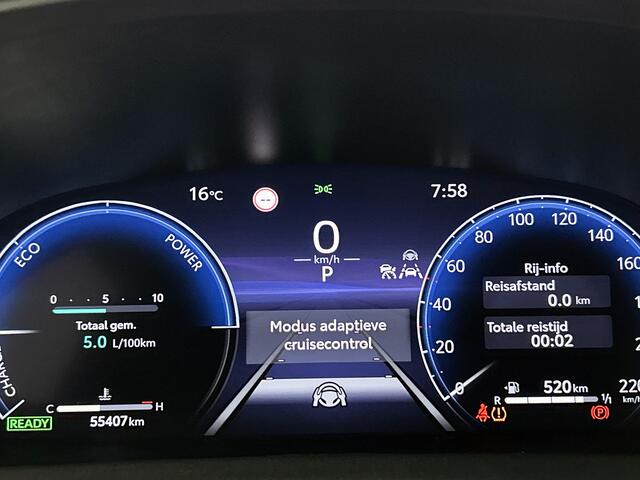 Toyota YARIS 1.5 Hybrid 130 Executive | Navigatie | BLS | PDC | Stuur-Stoelverwarming |
