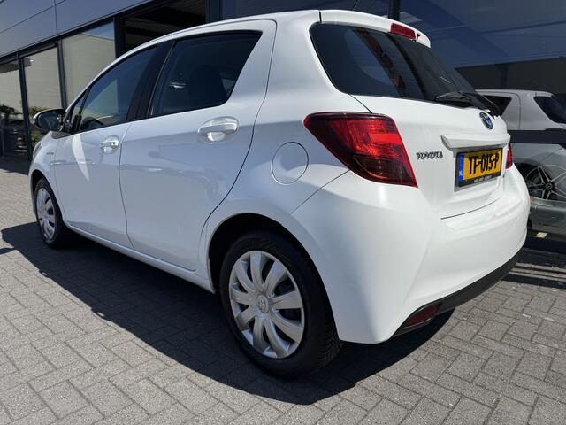 Toyota YARIS 1.5 Hybrid Trend