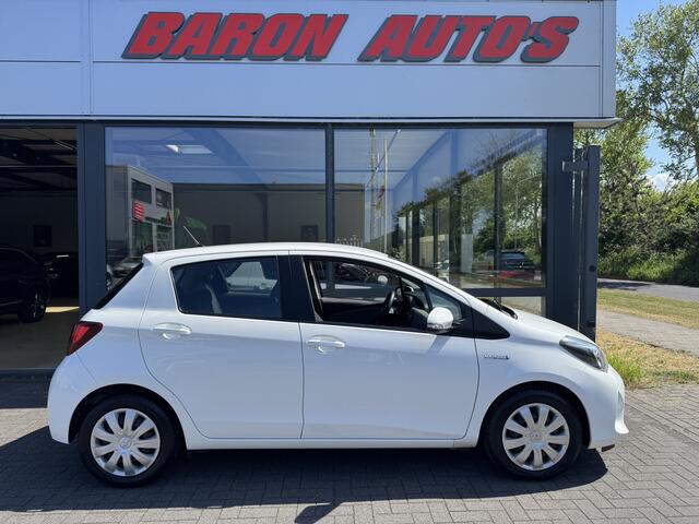 Toyota YARIS 1.5 Hybrid Trend