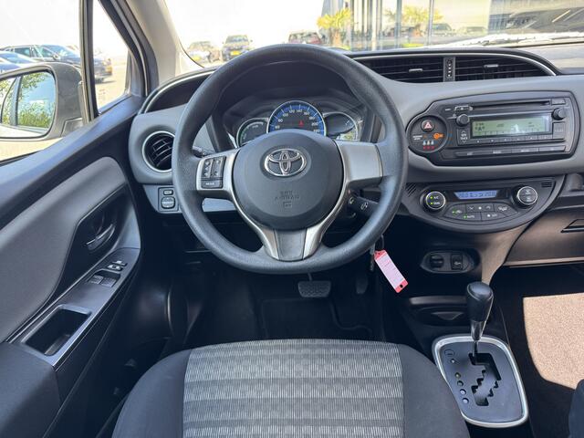 Toyota YARIS 1.5 Hybrid Trend