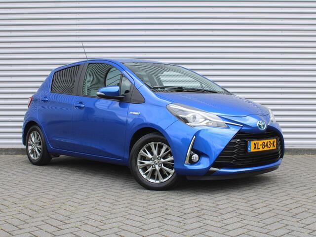 Toyota YARIS 1.5 Hybrid Dynamic | Trekhaak | Navi | Camera | Cruise | Automaat | 15" LM | Keyless | Zeer nette auto |