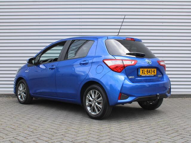 Toyota YARIS 1.5 Hybrid Dynamic | Trekhaak | Navi | Camera | Cruise | Automaat | 15" LM | Keyless | Zeer nette auto |