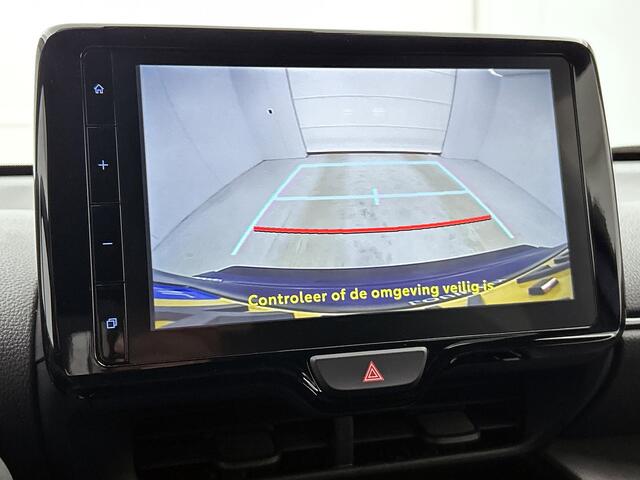 Toyota YARIS Cross 1.5 Hybrid GR Sport | Head-up display | Sportief uitgevoerd | Stoel en stuurwielverwarming | Onderweg-naar-dealer