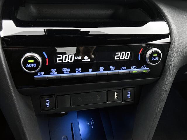 Toyota YARIS Cross 1.5 Hybrid GR Sport | Head-up display | Sportief uitgevoerd | Stoel en stuurwielverwarming | Onderweg-naar-dealer