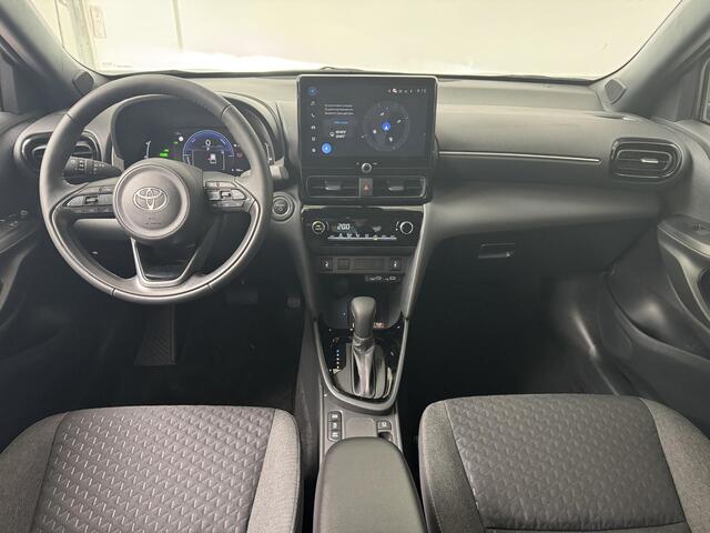 Toyota YARIS Cross 1.5 Hybrid 130 Dynamic | Nieuw | Navigatie | Achteruitrijcamera | Stoelverwarming |