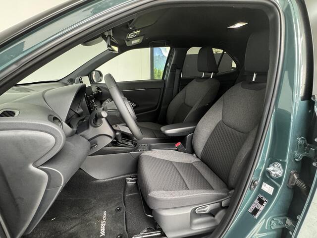 Toyota YARIS Cross 1.5 Hybrid 130 Dynamic | Nieuw | Navigatie | Achteruitrijcamera | Stoelverwarming |