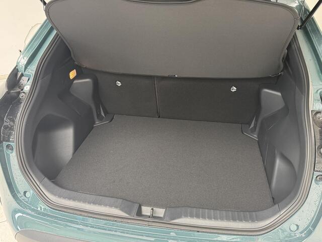 Toyota YARIS Cross 1.5 Hybrid 130 Dynamic | Nieuw | Navigatie | Achteruitrijcamera | Stoelverwarming |