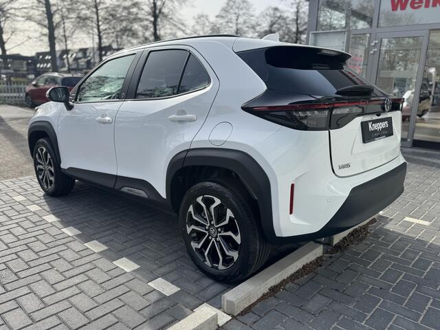 Toyota YARIS Cross 1.5 Hybrid 130 Style Edition 2026 Parkeersensoren, Dodehoekdetectie, Navigatie