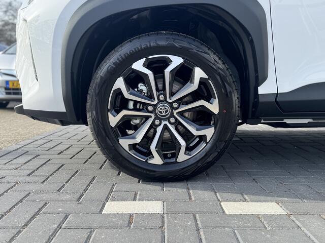 Toyota YARIS Cross 1.5 Hybrid 130 Style Edition 2026 Parkeersensoren, Dodehoekdetectie, Navigatie