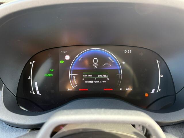 Toyota YARIS Cross 1.5 Hybrid 130 Dynamic | Comfort Pack | Sensoren v/a | Stoelverw