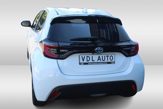 Toyota YARIS 1.5 Hybrid 115 Executive Automaat l Stoelverwarming l Lendesteun l LM velgen l Spiegelverwarming