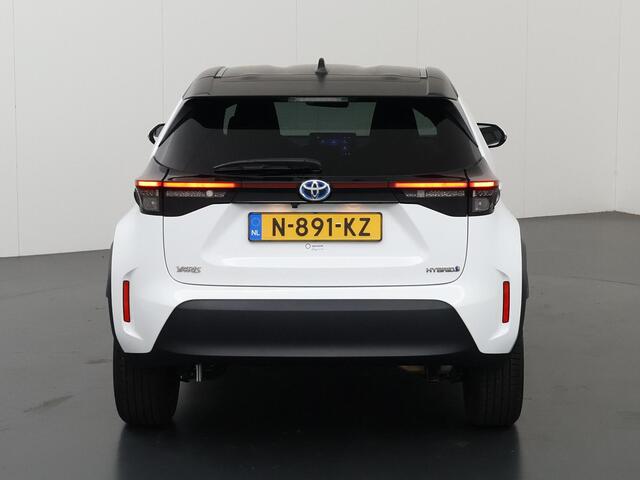 Toyota YARIS Cross 1.5 Hybrid First Edition | LED | Navigatie | Camera | Apple CarPlay/Android Auto | DAB | Climate Control | Adaptieve Cruise Control |