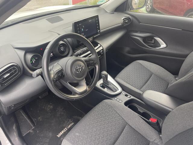 Toyota YARIS Cross 1.5 Hybrid 115 Active Bi-Tone | Apple Carplay & AndroidAUTO | Camera | Privacy Glass |