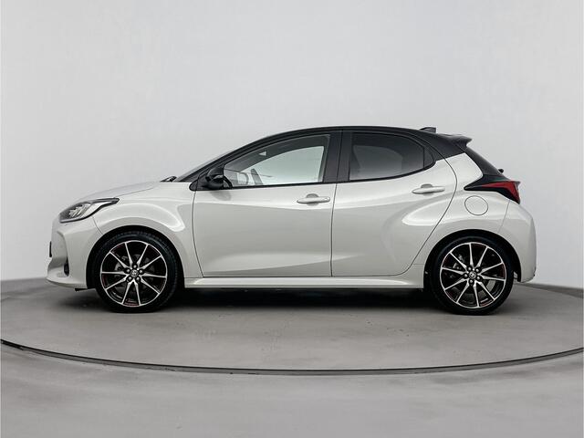 Toyota YARIS 1.5 Hybrid GR Sport Bi-Tone | JBL-Audio | Navigatie |
