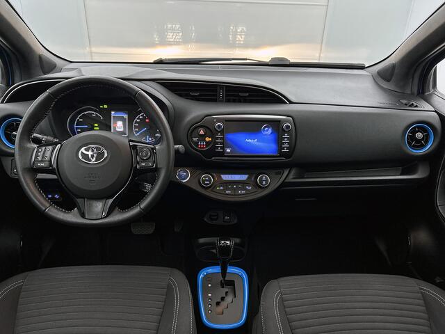Toyota YARIS 1.5 Hybrid SkyBlue | Panorama zonnedak |