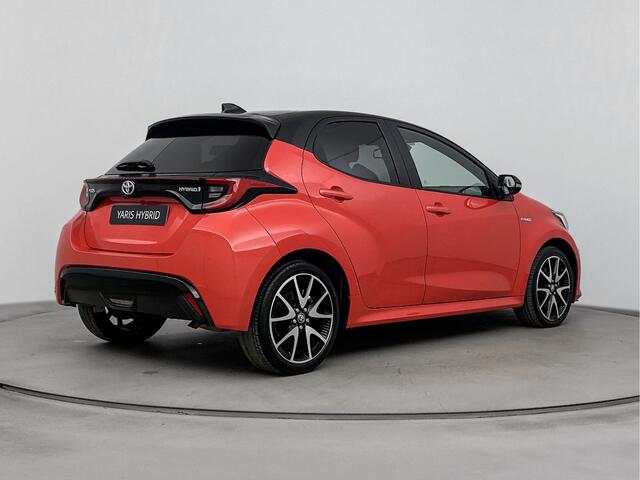 Toyota YARIS 1.5 Hybrid Launch Edition | JBL-Audio | Glazen Panoramadak |