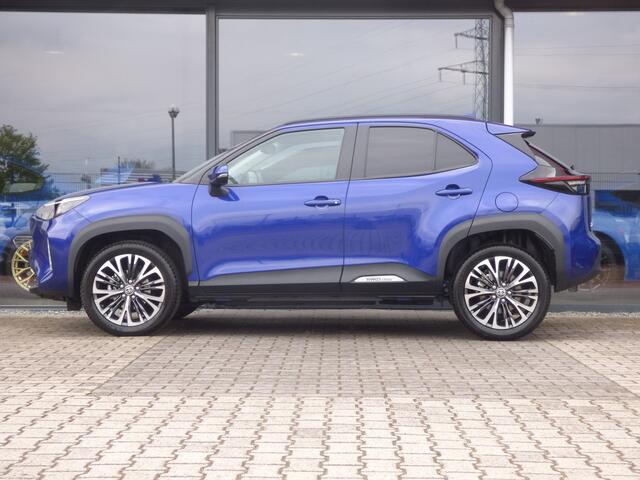 Toyota YARIS Cross 1.5 Hybrid 130 Executive | Pano | !8"| PDC v/a | 4S banden