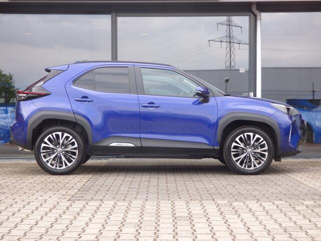 Toyota YARIS Cross 1.5 Hybrid 130 Executive | Pano | !8"| PDC v/a | 4S banden