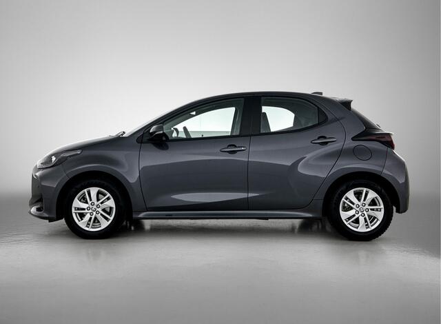 Toyota YARIS 1.5 Hybrid 115 Dynamic Comfort Pack | Dealeronderhouden | Stuur en stoelverwarming | PDC rondom | Onderweg-naar-dealer