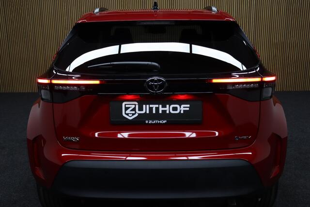 Toyota YARIS Cross 1.5 Hybrid 130 Dynamic + Comfort Pack | MY2026 | ¤ 2.500,- Voorraad voordeel! | Adaptive-cruise | Camera | Clima | Apple Carplay & Android Auto | Navigatie | Keyless | Parkeerhulp | Stoel & Stuurverwarming | Dodehoekdetectie