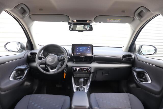 Toyota YARIS 1.5 Hybrid 115 Comfort, Nieuw en direct leverbaar met ¤3.500,- voordeel!