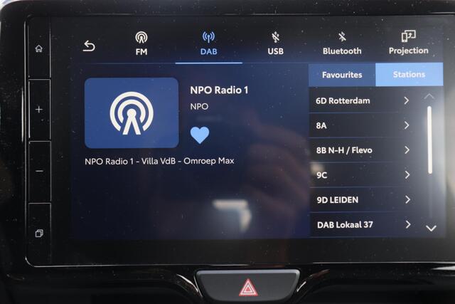 Toyota YARIS 1.5 Hybrid 115 Comfort, Nieuw en direct leverbaar met ¤3.500,- voordeel!