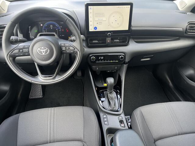 Toyota YARIS 1.5 Hybrid 115 Dynamic | 2026 model | Comfort Pack | Celestite Grey | Nieuw uit voorraad