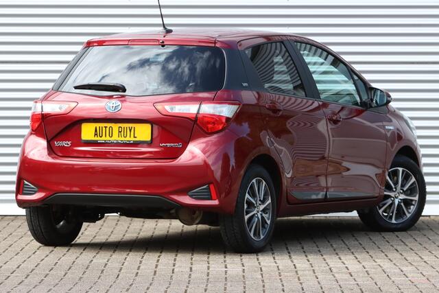 Toyota YARIS 1.5 Hybrid Y20 Comfort Navi / Camera