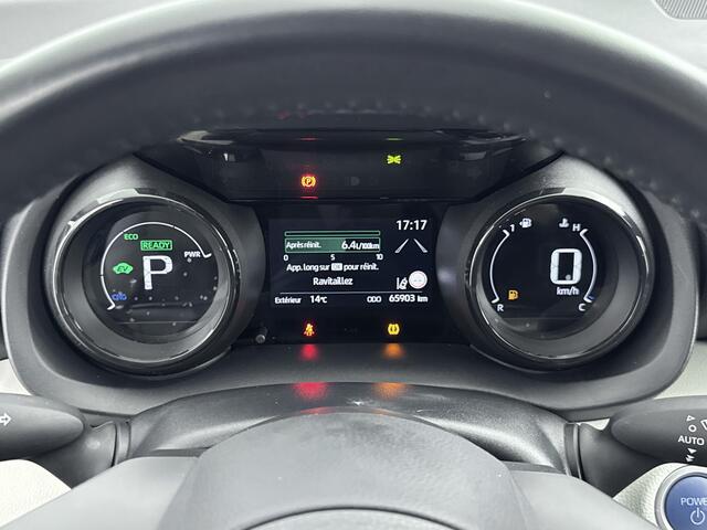 Toyota YARIS 1.5 Hybrid 115 Executive | Dodehoek Detectie | Navigatie |