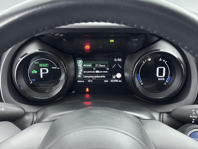 Toyota YARIS 1.5 Hybrid Dynamic | Lederen bekleding | Apple Carplay-Android Auto |