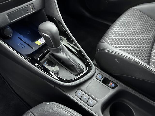 Toyota YARIS 1.5 Hybrid Dynamic | Lederen bekleding | Apple Carplay-Android Auto |