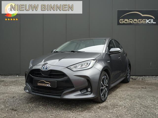 Toyota YARIS 1.5 Hybrid Dynamic Dealer onderh. / Adaptive cruise / Camera / Carplay / Keyless / LED / Climate Control /